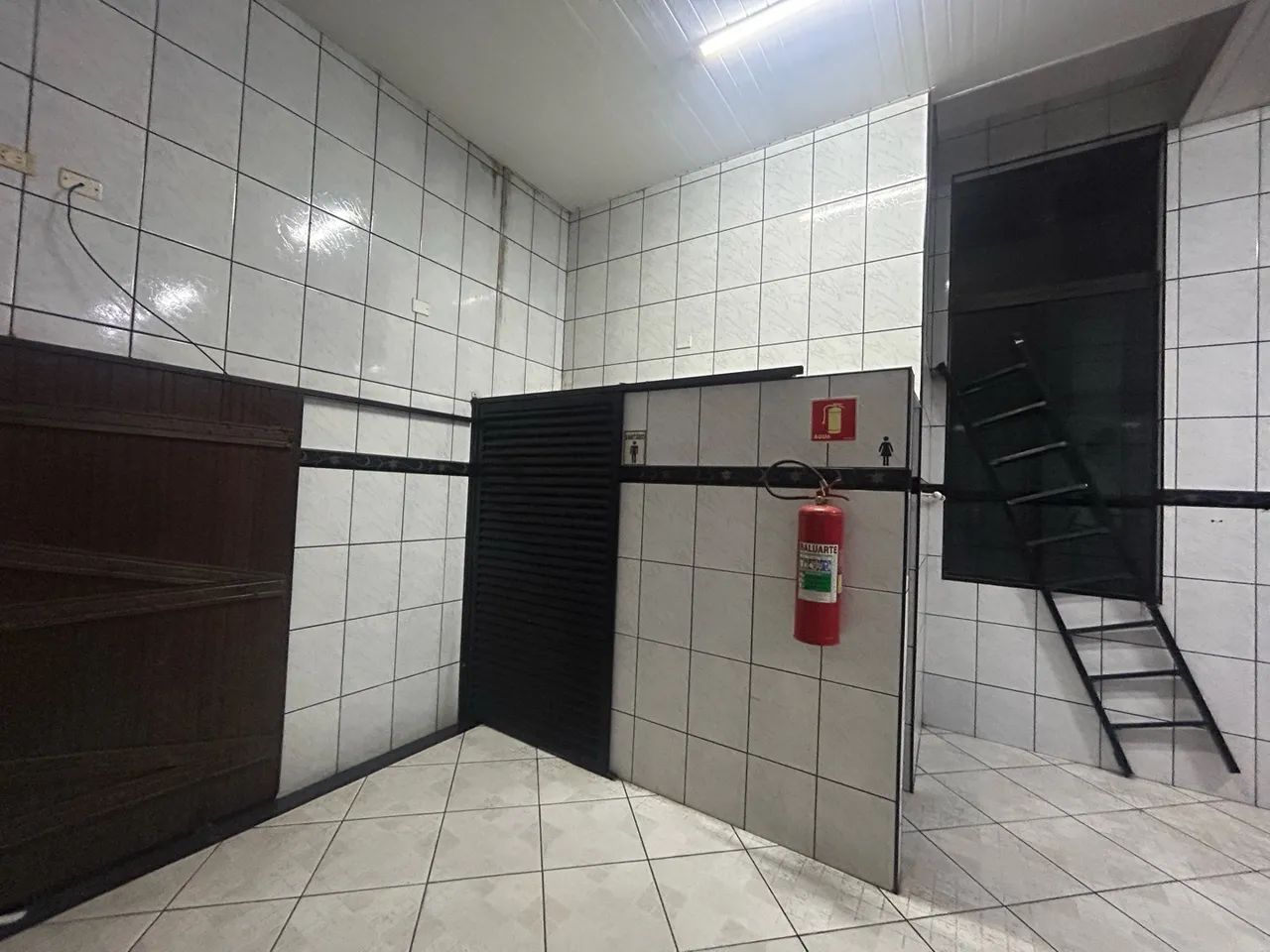 Alugo espaço pronto para restaurante/pizzaria - Foto 2