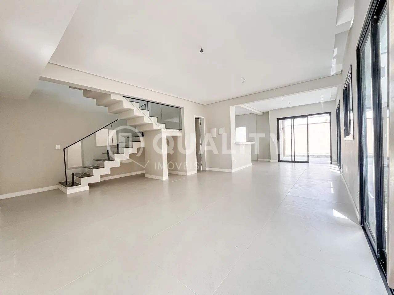 Casa no Condominio Ignez fiuza na Maraponga com 4 suítes - Foto 2