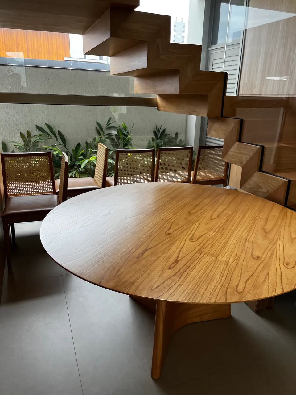 Conjunto Mesa E 6 cadeiras - Foto 3