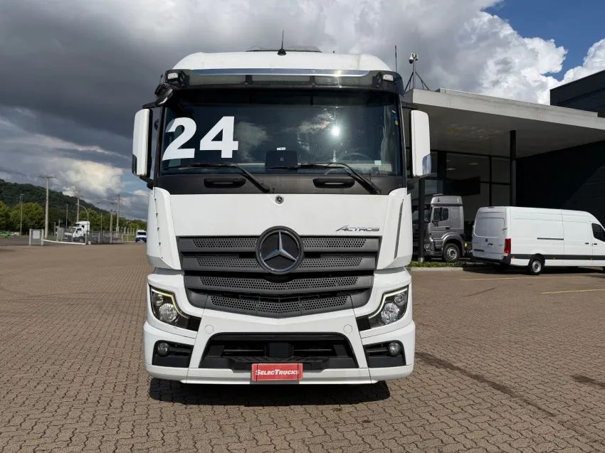 Mercedes-Benz Actros 2548 LS 6x2 | Selectrucks. - Foto 2