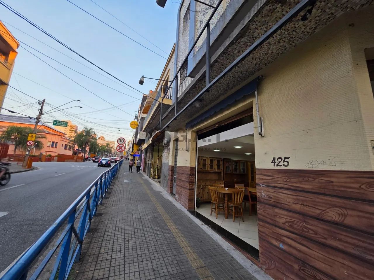 Apartamento para locação de 2 quartos no Centro de Sorocaba-SP, com 100m² e 2 salas - Impe - Foto 2