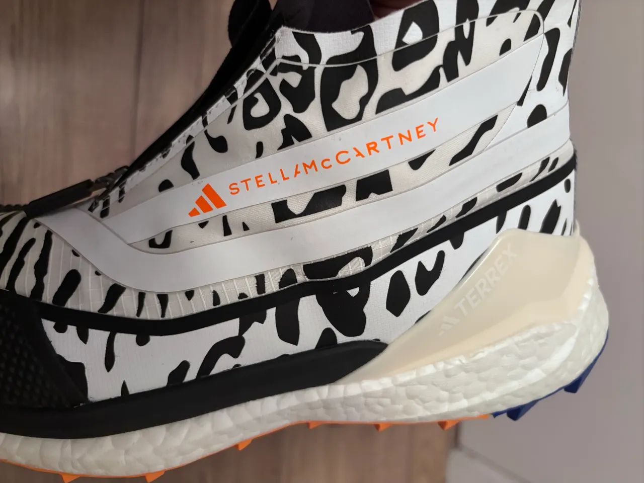 Tênis Adidas by Stella McCartney x Terrex Hiker Gore-Tex  - Foto 4