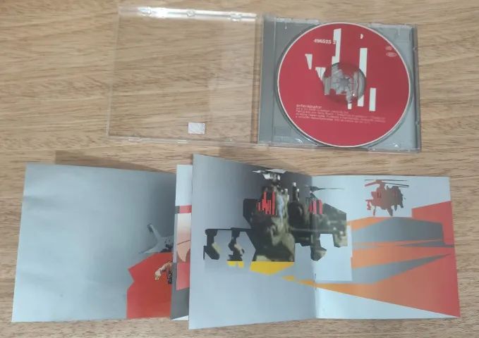 CD: Primal Scream, Álbum:  XTRMNTR  - Foto 4