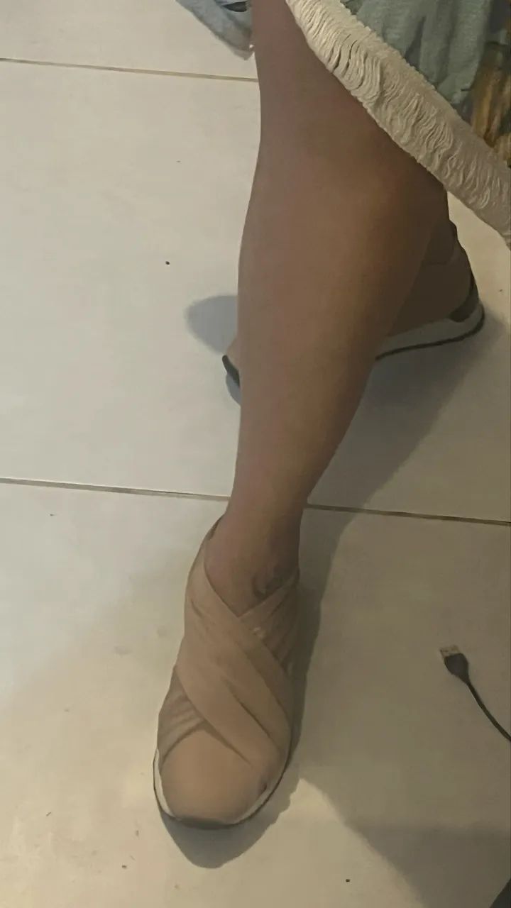 Tênis feminino usaflex bege - Foto 2