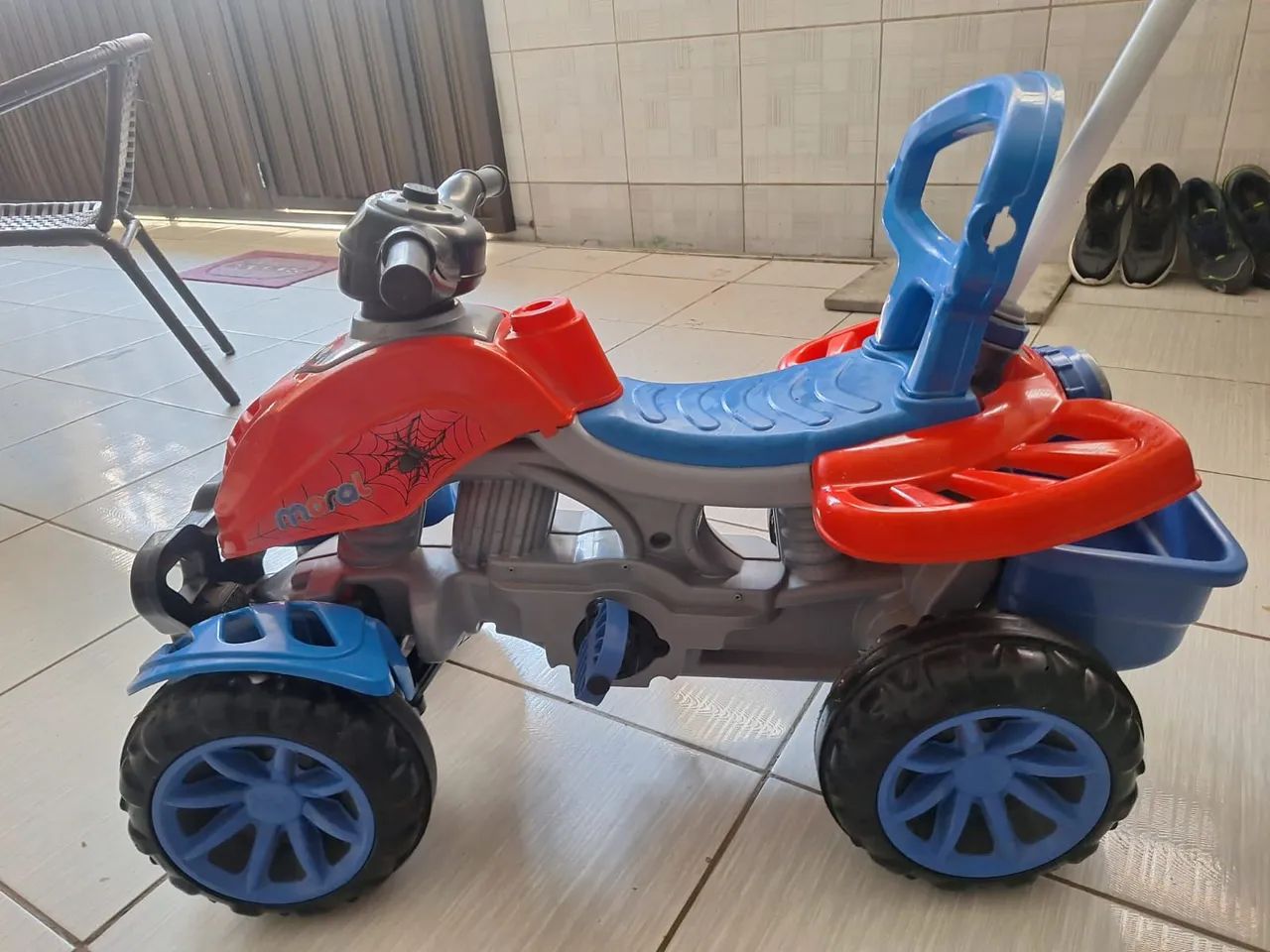 Carrinho de passeio infantil Spiderman  - Foto 2