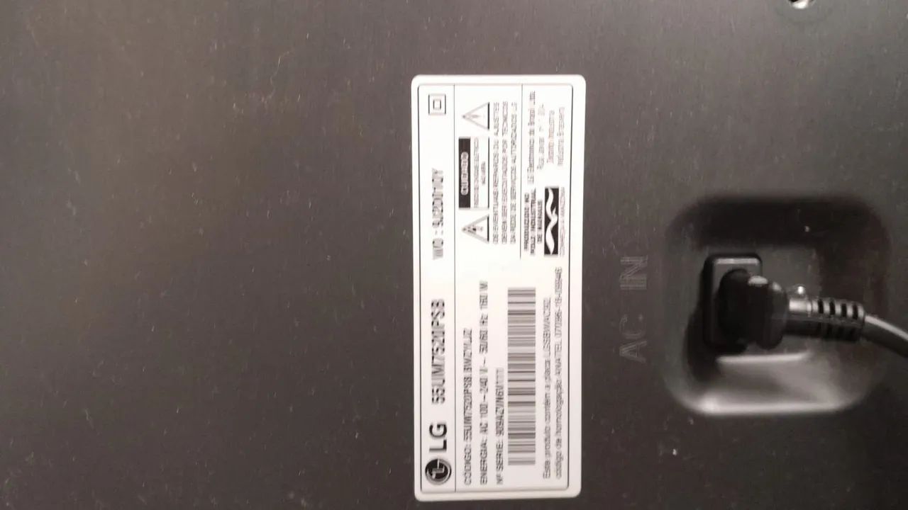 Tv com tela quebrada - Foto 3