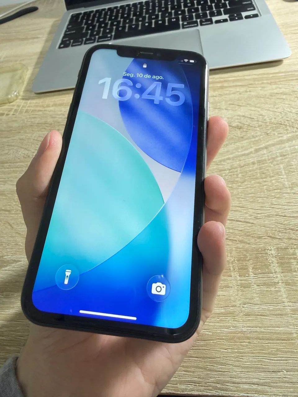 iPhone 11