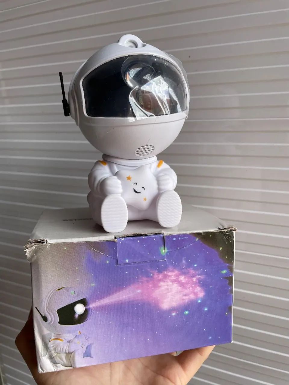 Luminária Projetor Astronauta - Foto 4