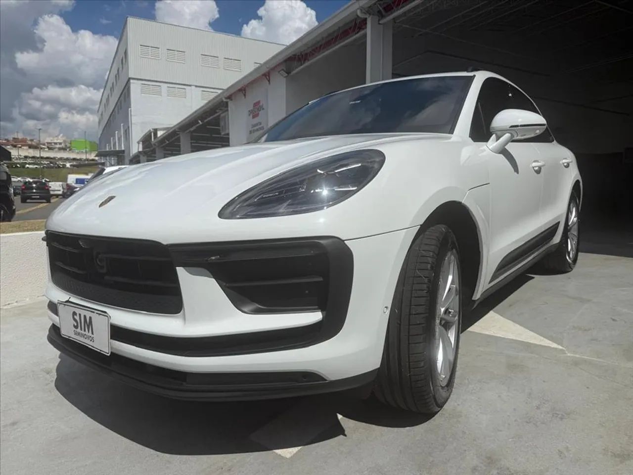 Porsche Macan 2.0 Turbo 237/252cv 2024