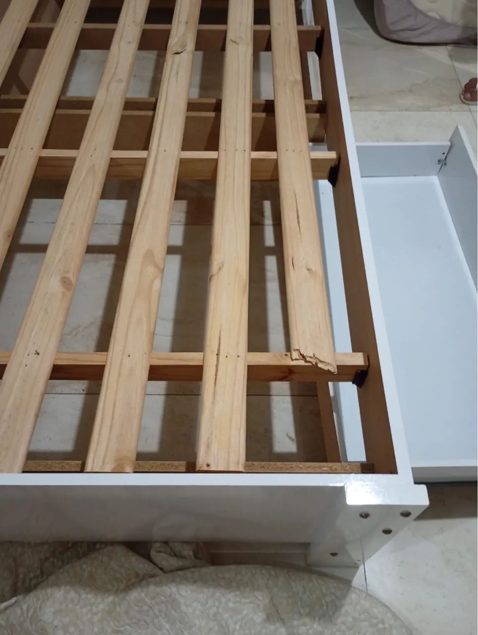 Vendo Cama De solteiro  - Foto 4