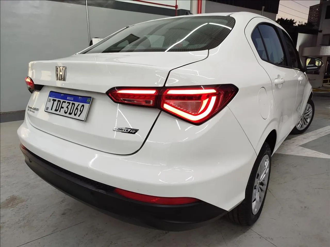 Fiat Cronos Drive 1.3 8V Flex Aut. 2025 - Foto 5