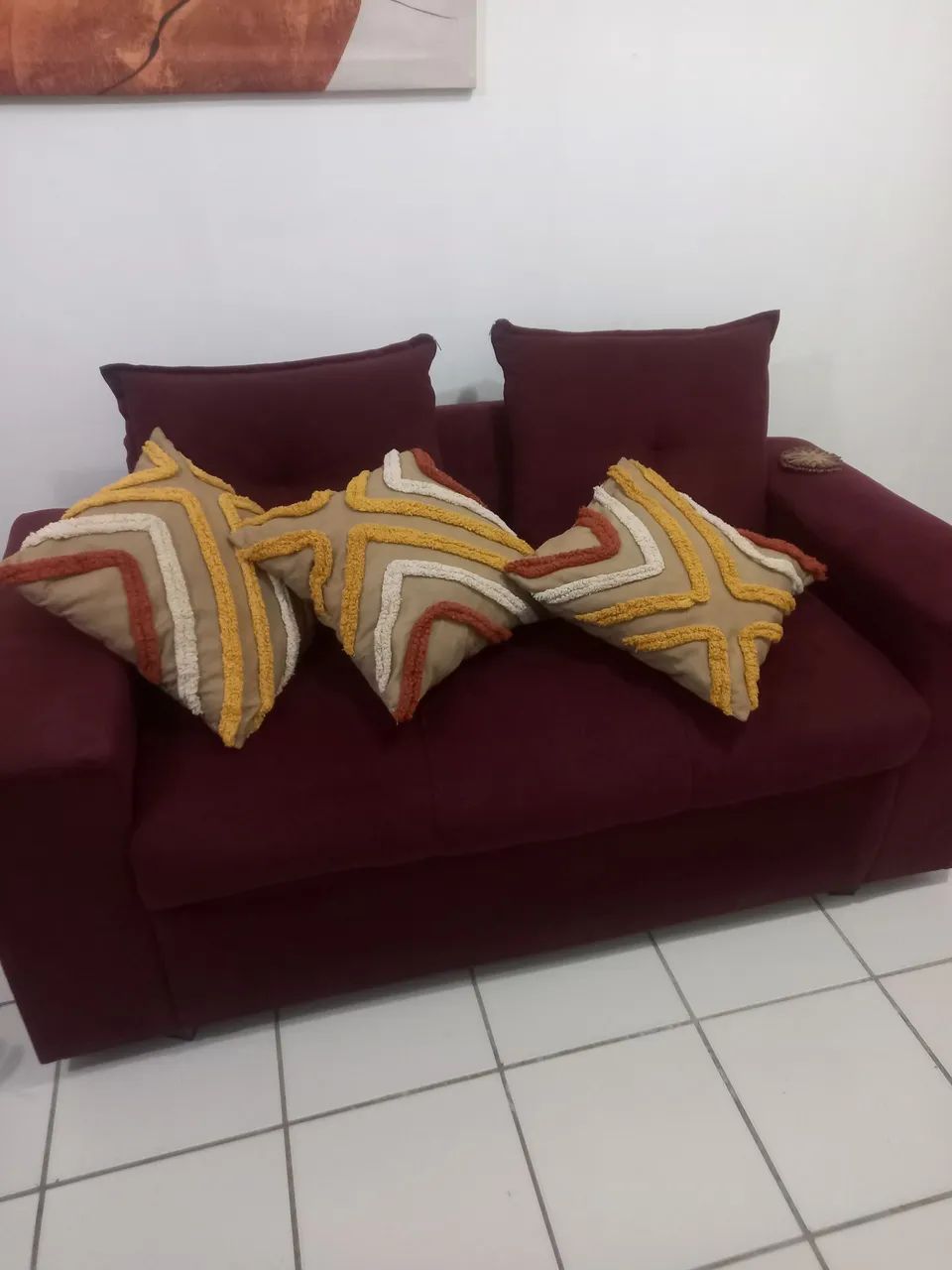 Vende-se um sofá semi novo!!