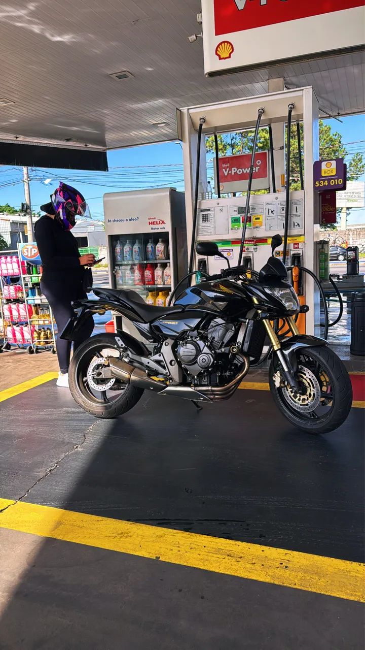 HORNET 600 injetada