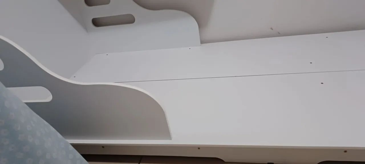 Cama infantil montessoriana 