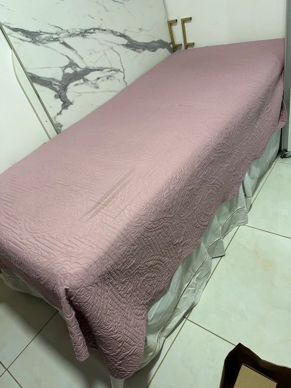 Cama de solteiro 