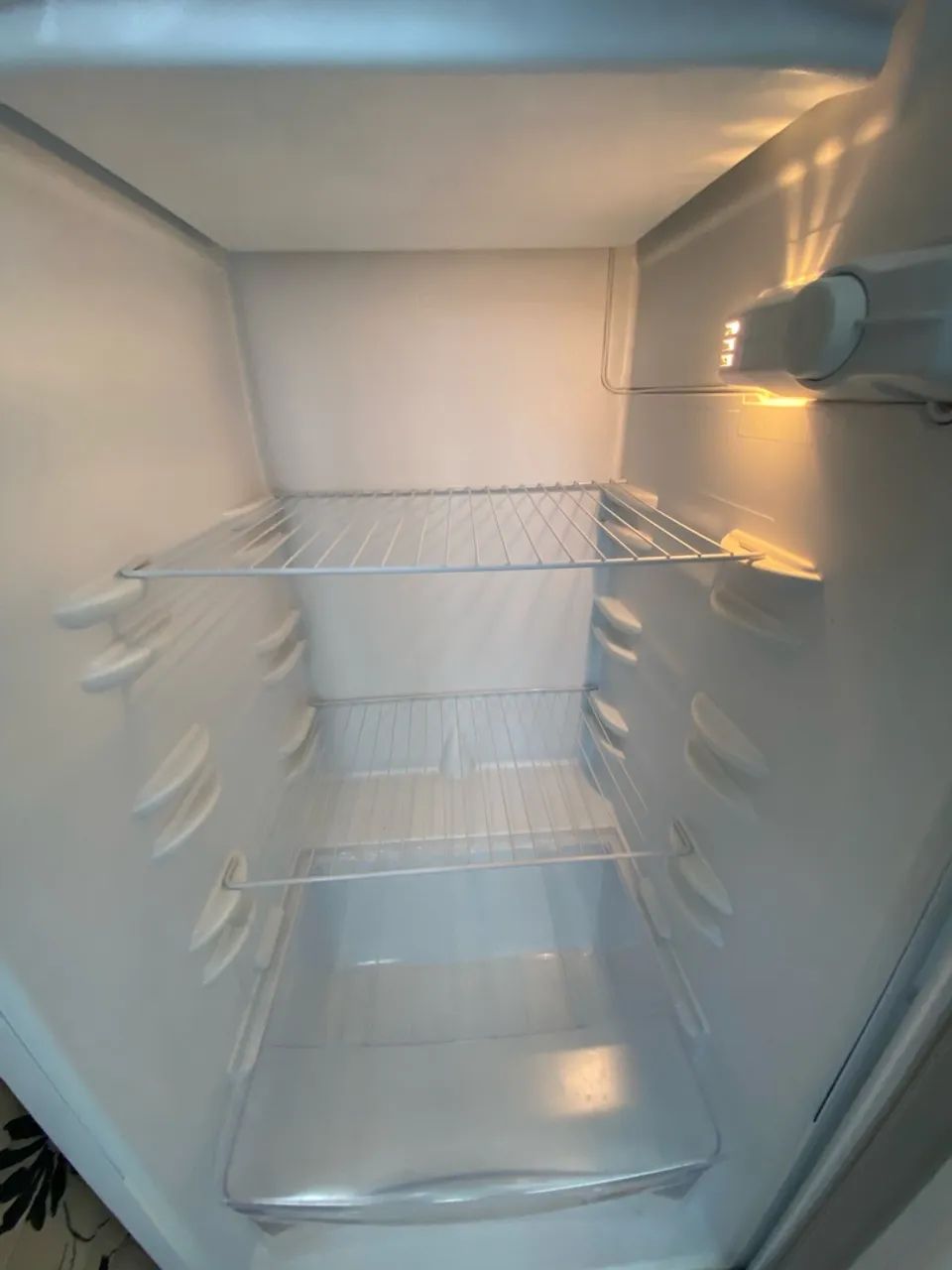 Geladeira EM PERFEITO ESTADO 