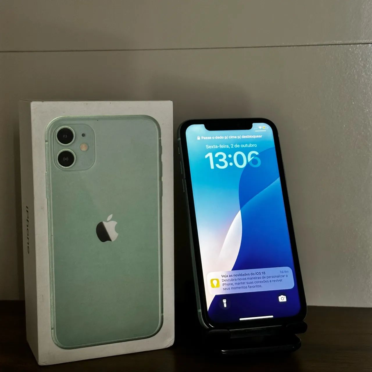 iPhone 11 (64Gb) - Verde Claro - Foto 2