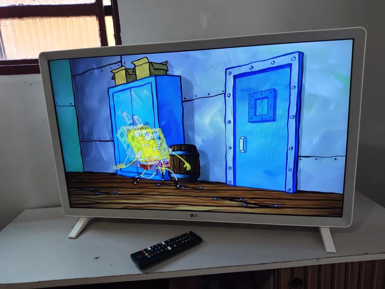 TV 32 POL. SMART WI-FI.  LG - Foto 4