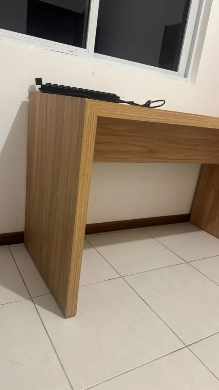Mesa de escritorio em mdf