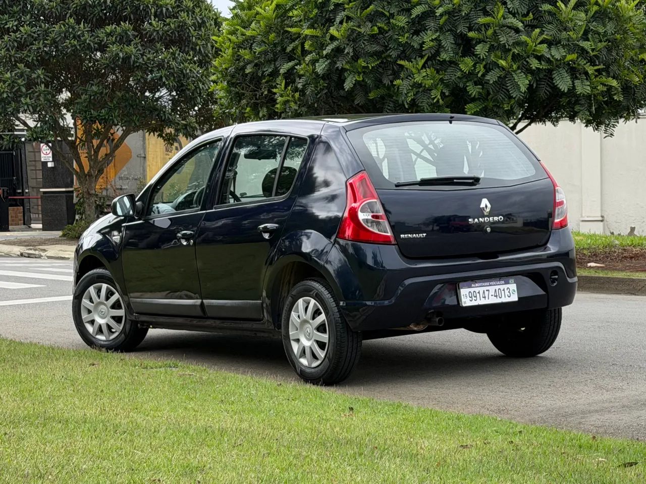Renault Sandero Expression Hi-flex 1.0 16V 5P 2012 - Foto 4