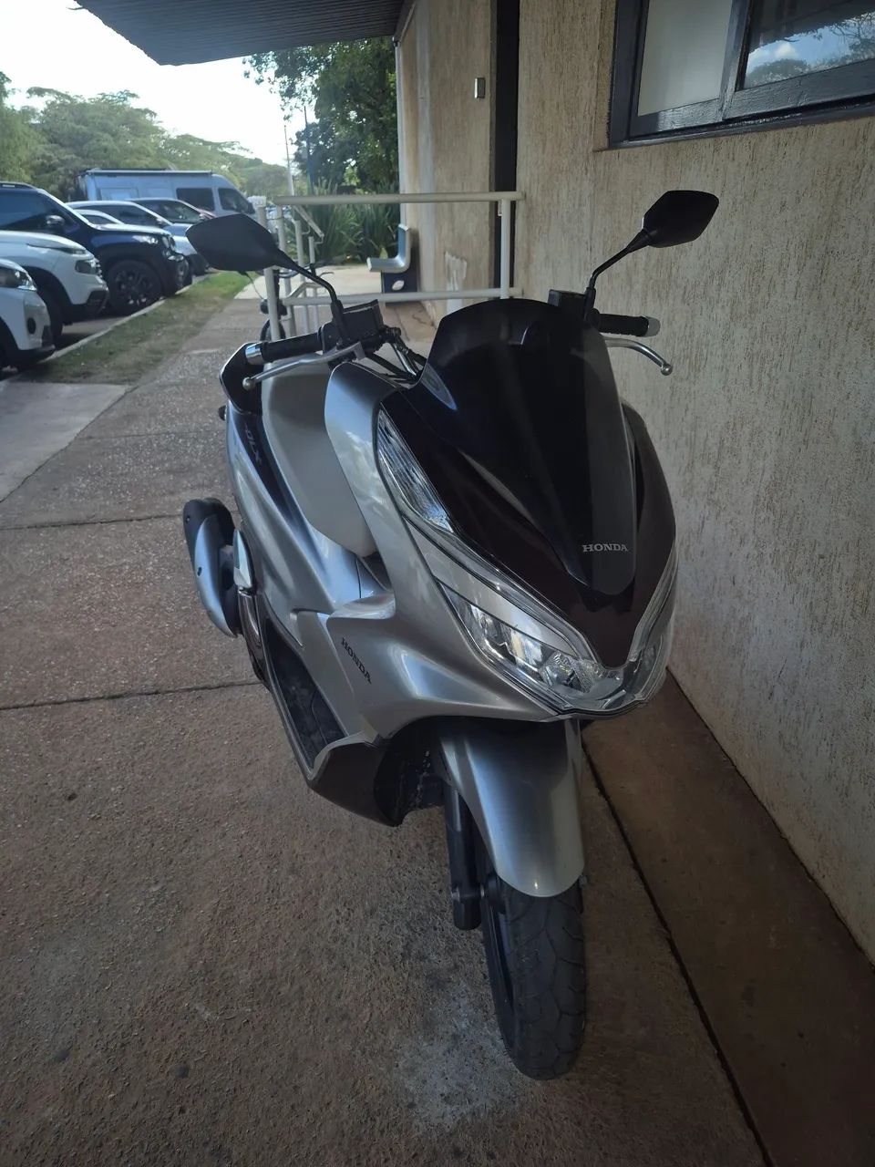 Pcx DLX - Foto 2