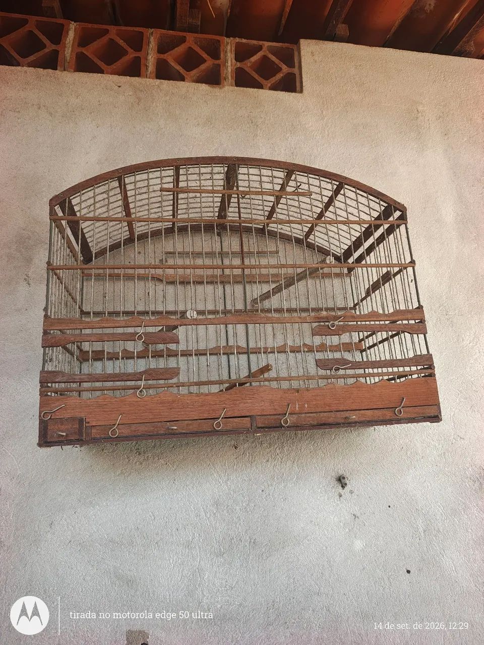 Gaiolas e Viveiro