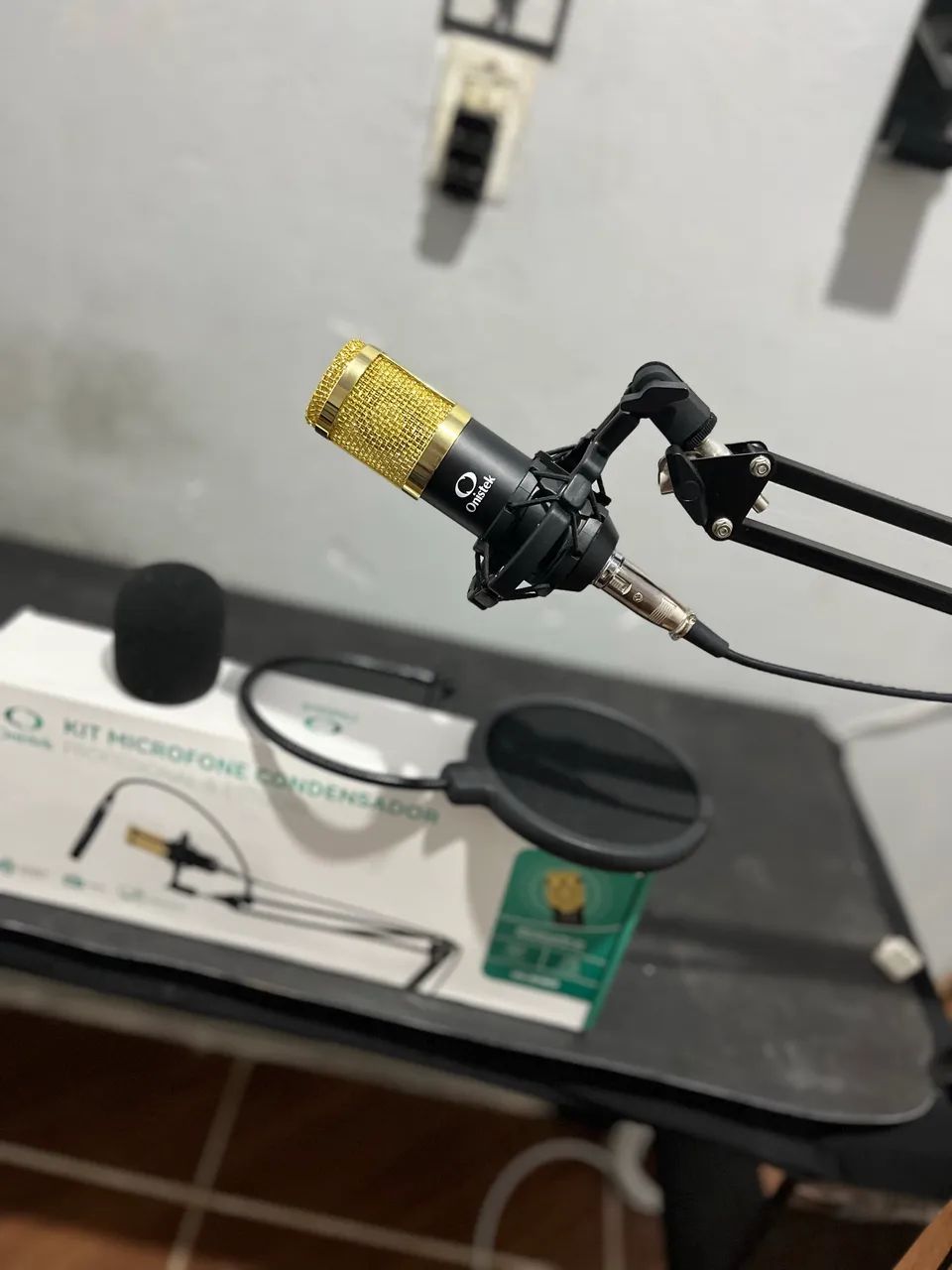 MB800 Microfone condensador Gamer e Profissional 