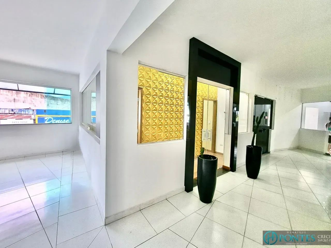 Sala Comercial à Venda no Centro - Peruíbe/SP