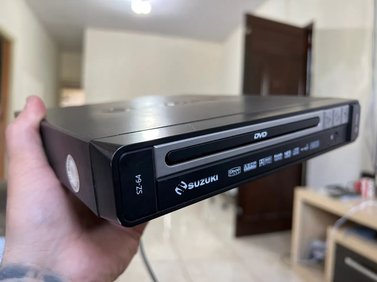 Mini DVD Player Suzuki SZ-64 + Cabo RCA - Foto 4