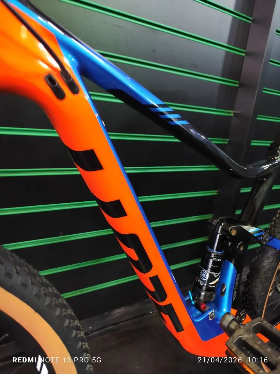 MTB Full carbon bxt tamanho 17 - Foto 4