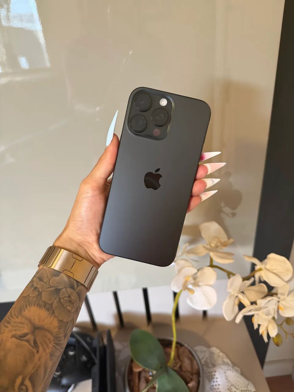 iPhone 16 Pro Max 512GB Titânio Preto  - Foto 2
