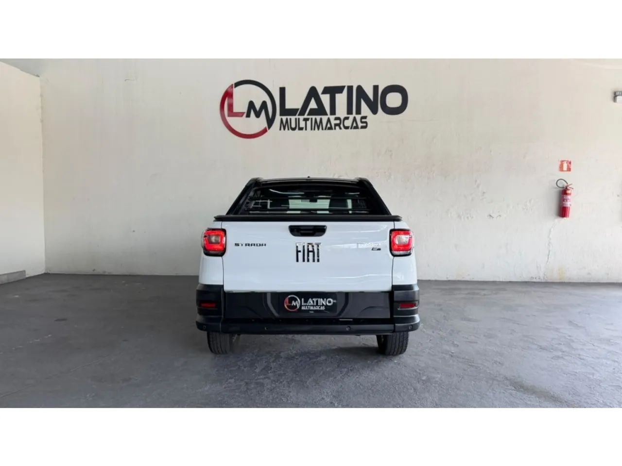 Fiat Strada Volcano 1.3 Flex 8V CD Aut. 2023 - Foto 5