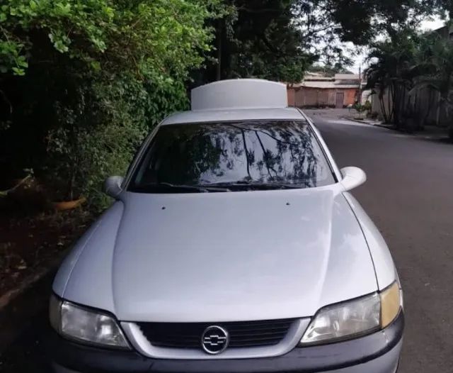 Chevrolet Vectra GLS/ Challenge 2.2 MPFI 16V 1999