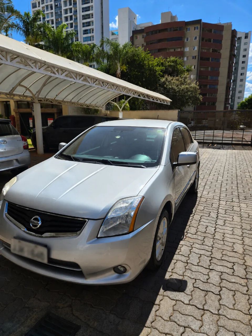 Nissan Sentra 2012