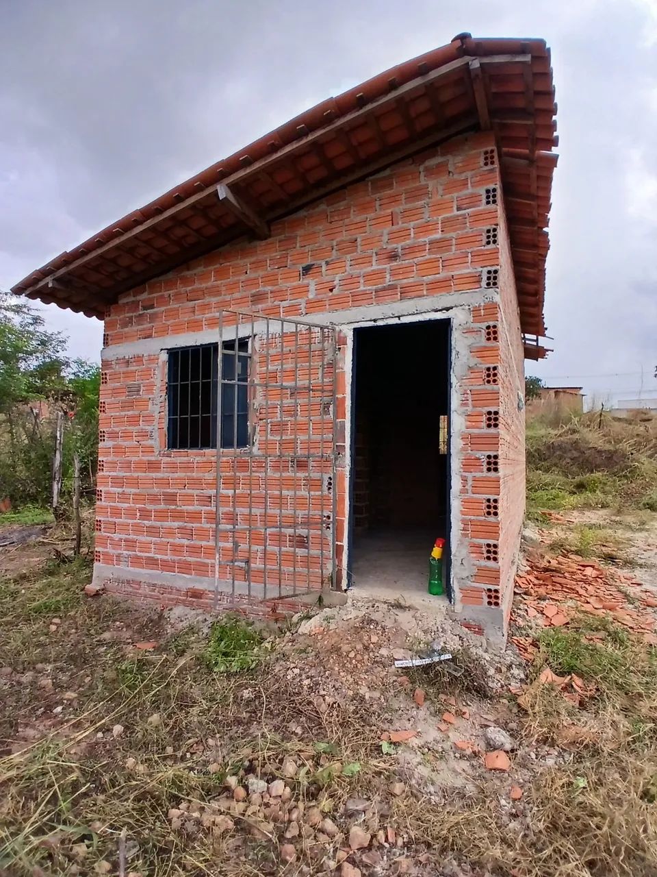 Terreno com casa