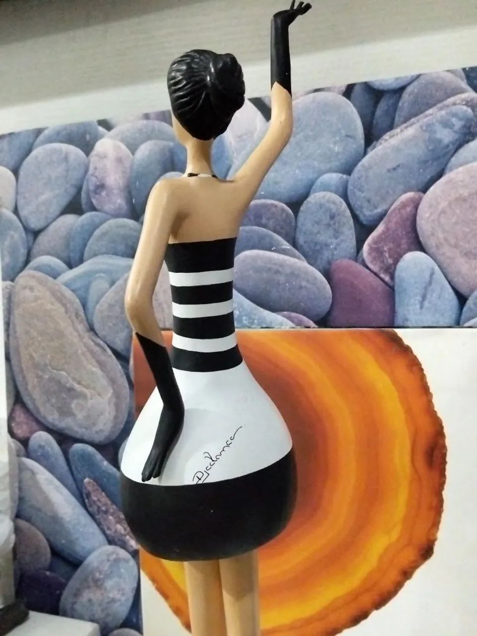 Arte boneca bailarina cabaça cuia e papel linda - Foto 4