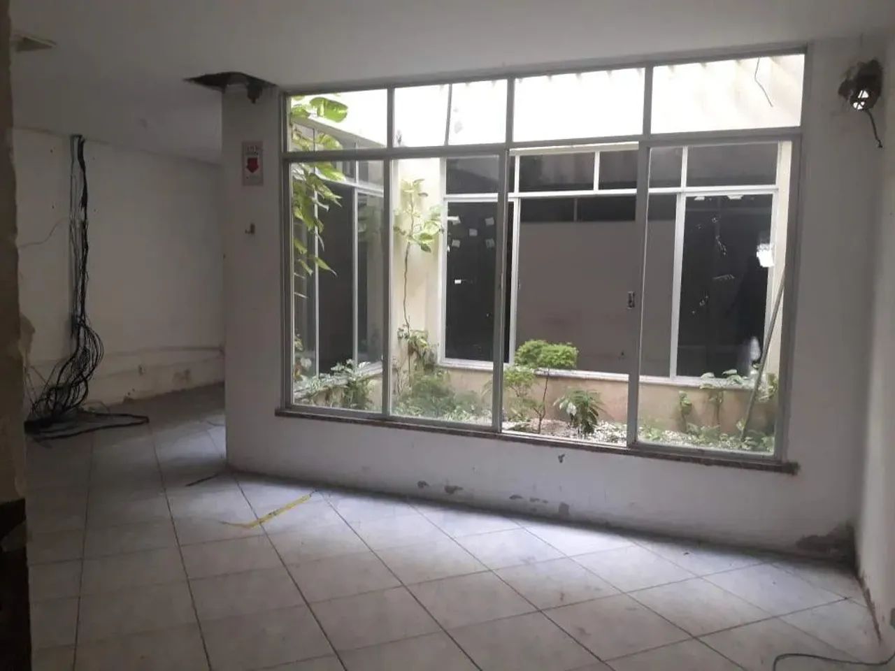 Prédio comercial em área de comércio - Foto 3