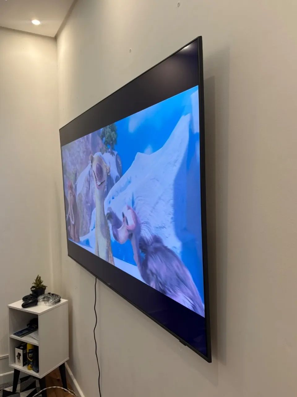 Smart 65 4k Samsung game Hub comando de voz  - Foto 3