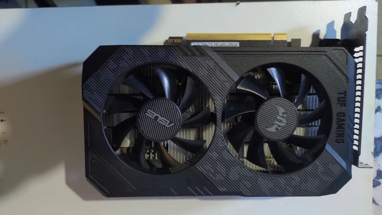 Asus Tuf gaming 1660 super 