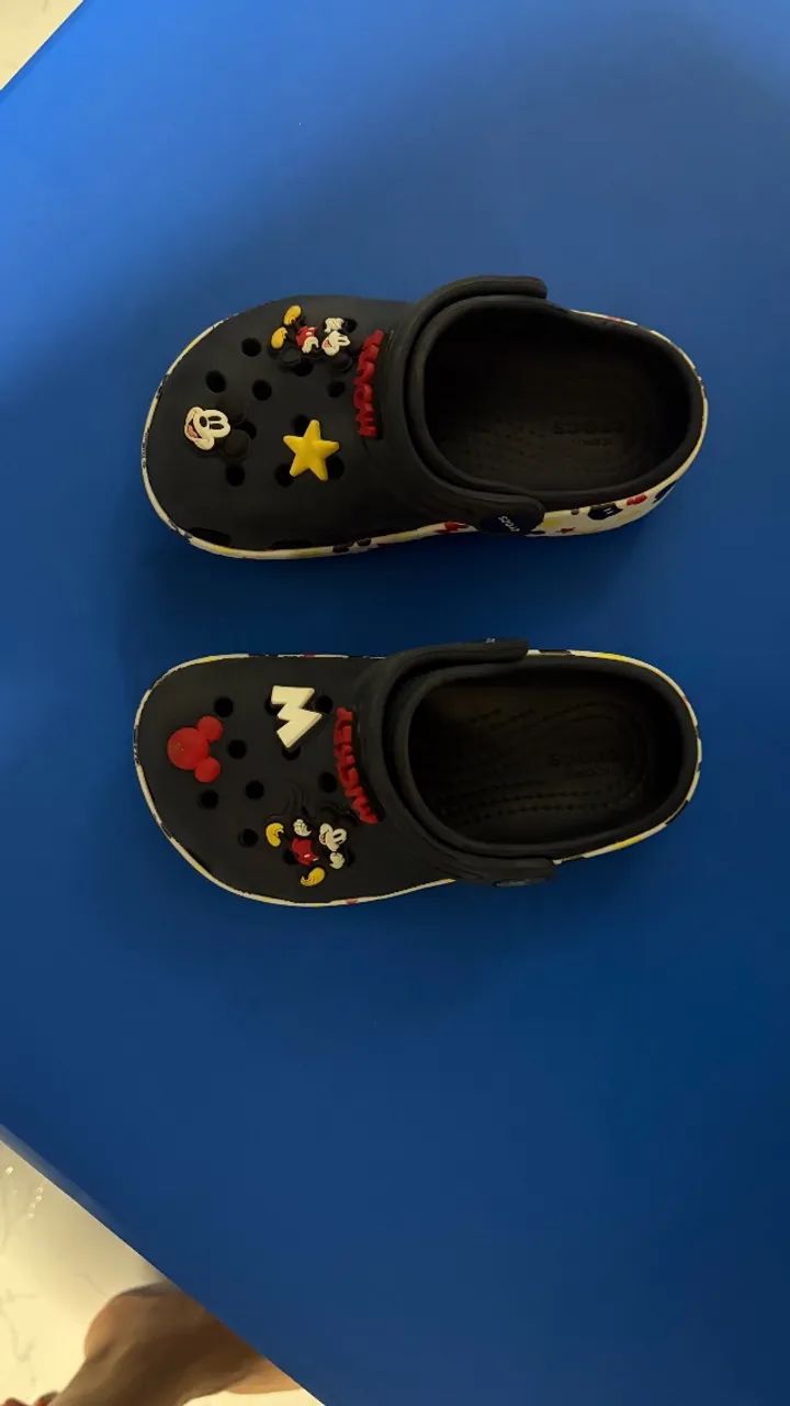 Sandália CROCS