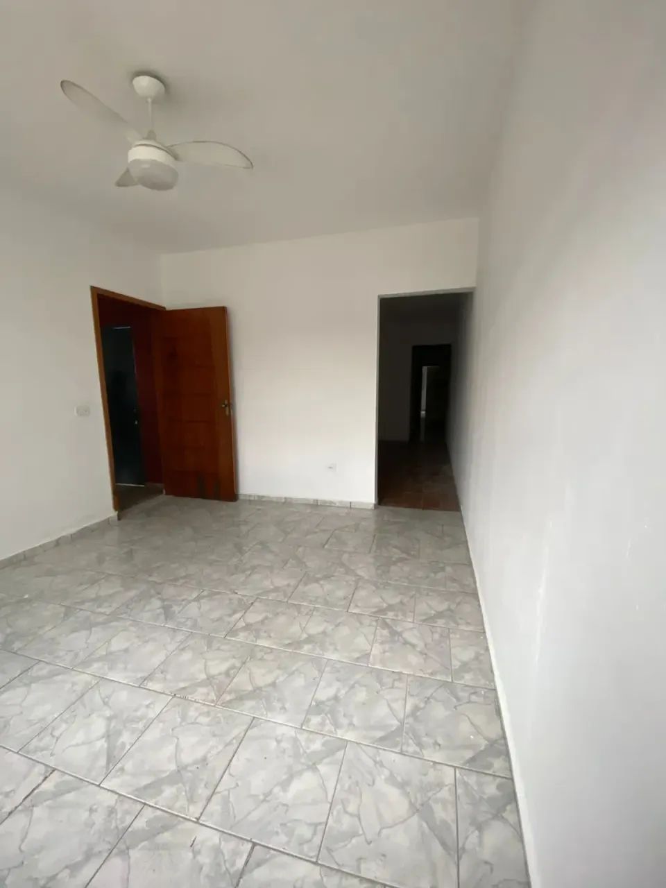 Casa Térrea em Bairro Tradicional de São Roque! - Foto 4