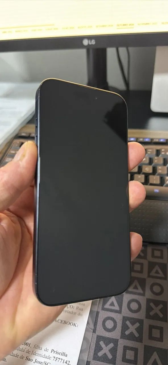 iPhone 15 pro 512 GB - bateria 94% - Foto 2