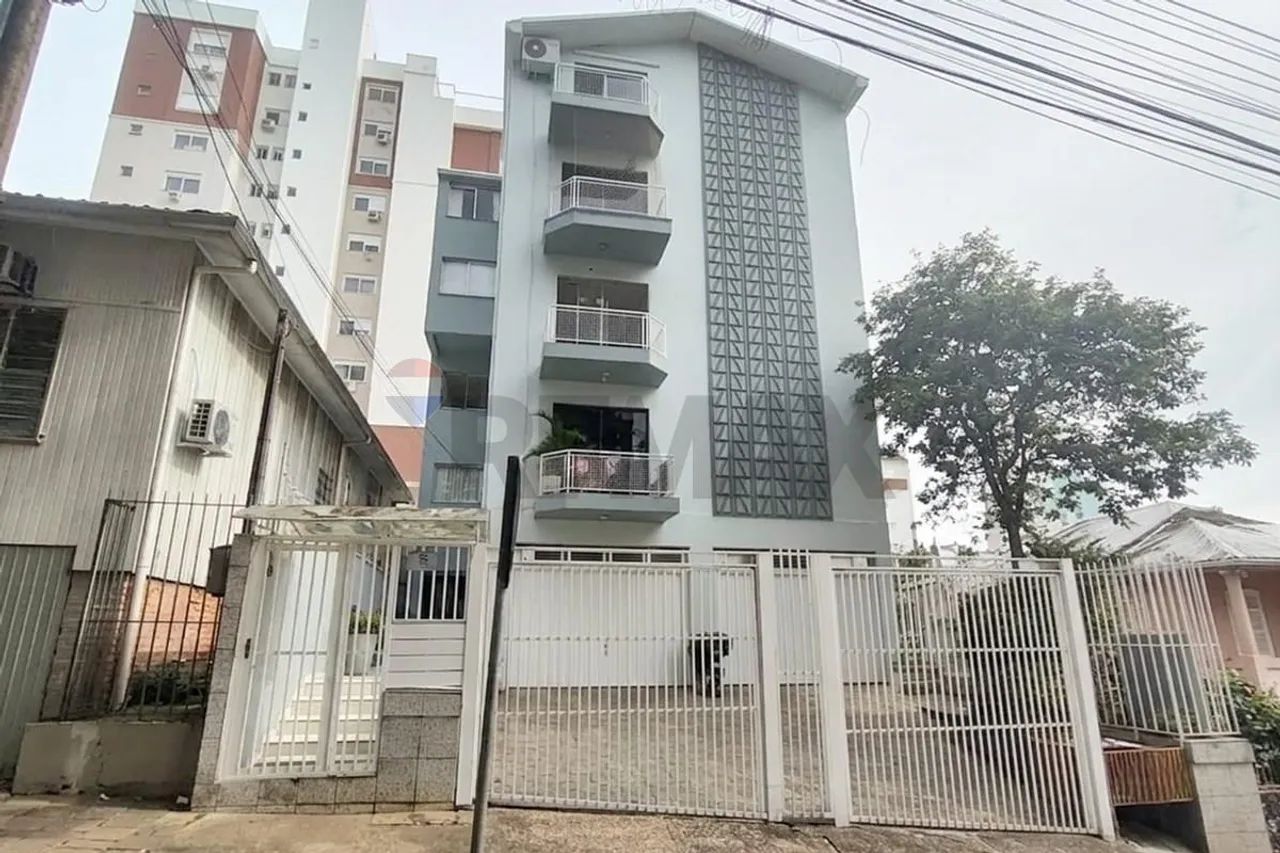 Apartamento 2 Quartos Semimobiliado no Centro de Erechim