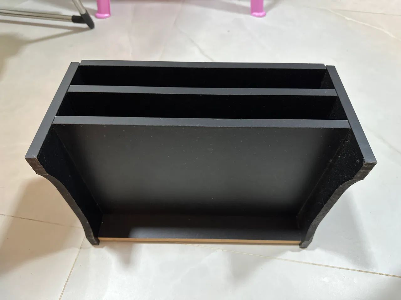 Suporte para Monitor Duplo da marca Stalo, confeccionado em MDF preto - Foto 2