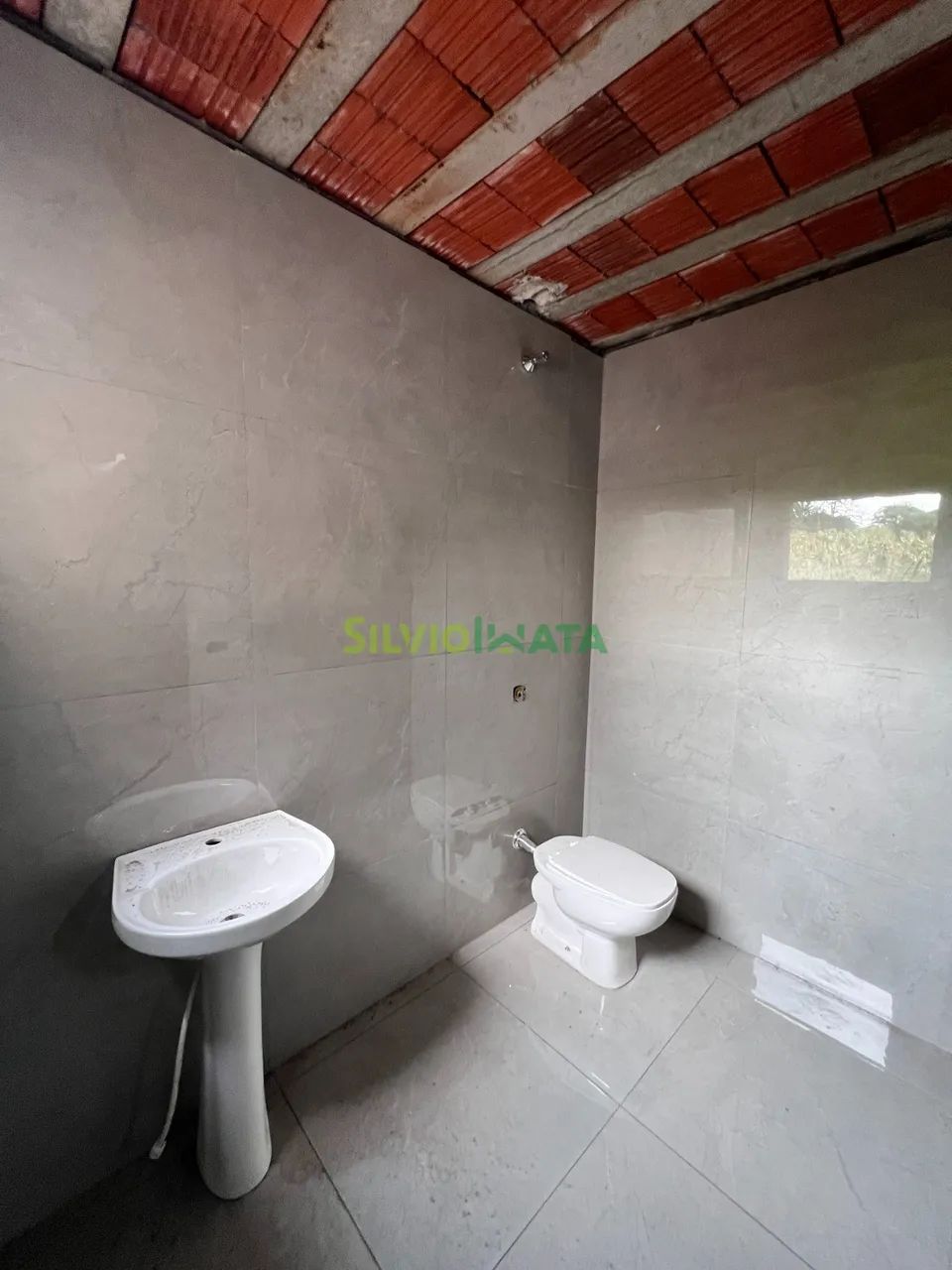 EXCELENTE BARRACÃO DE 215 M² PARA LOCAR NO VALE AZUL - Foto 5