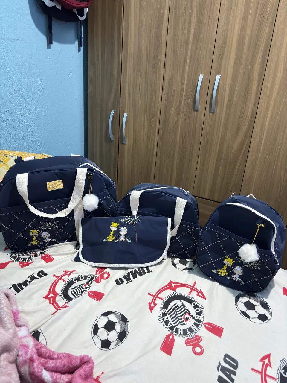 Vendo Bolsa Maternidade 4 itens 
