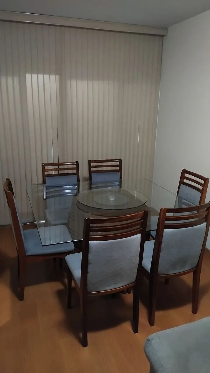 Mesa de jantar 1,50m x 1,50m 