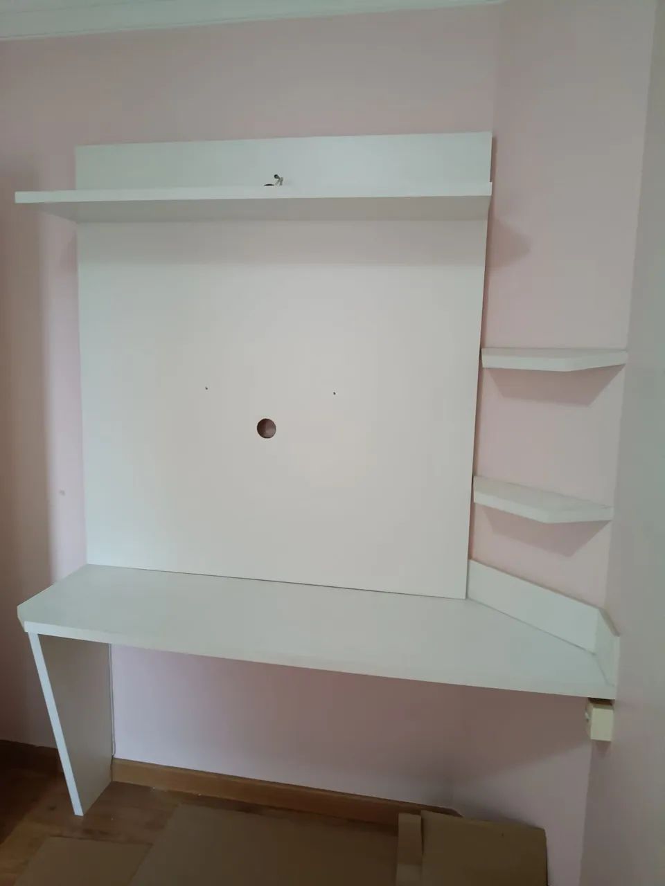 Escrivaninha com Painel