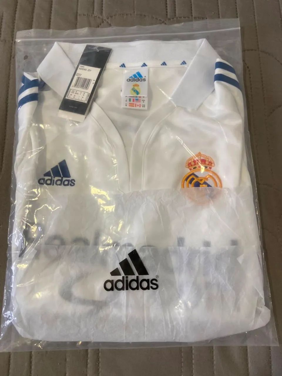 Camisa Retrô 2001
