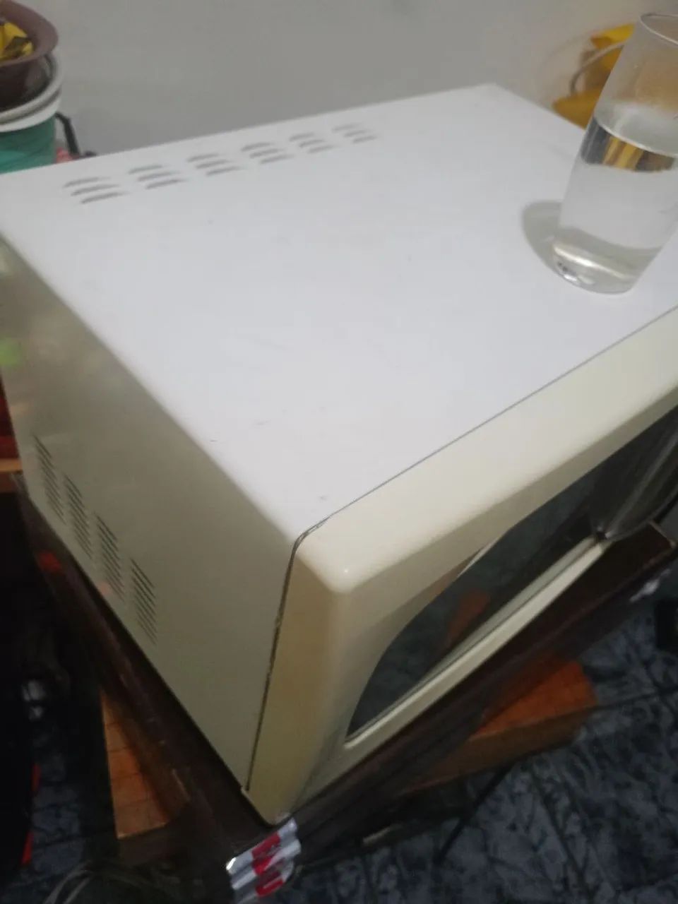 Microondas Eletrolux 127v funcionando perfeitamente entrego  - Foto 4
